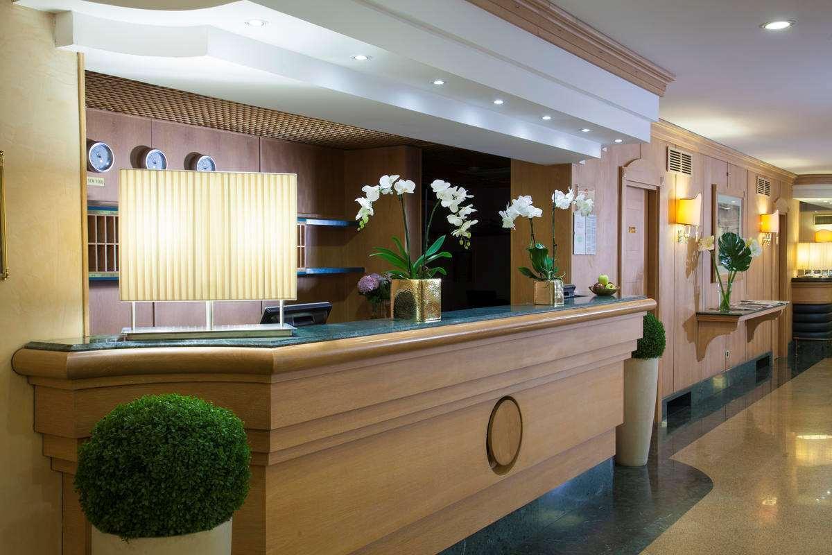 Starhotels Vespucci Campi Bisenzio Exterior foto